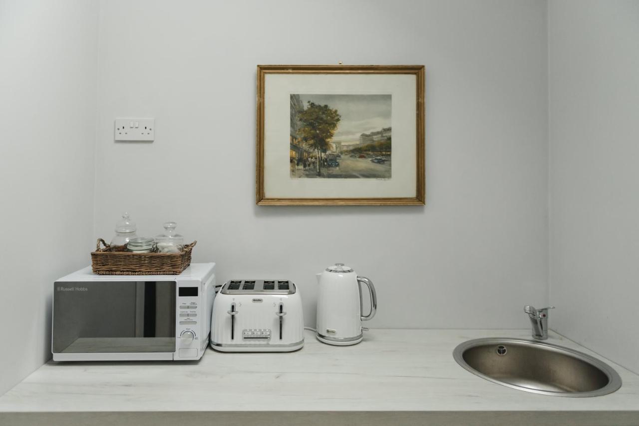 Stylish Self Contained Studio Near Glasgow Airport Apartment Lochwinnoch Exterior photo